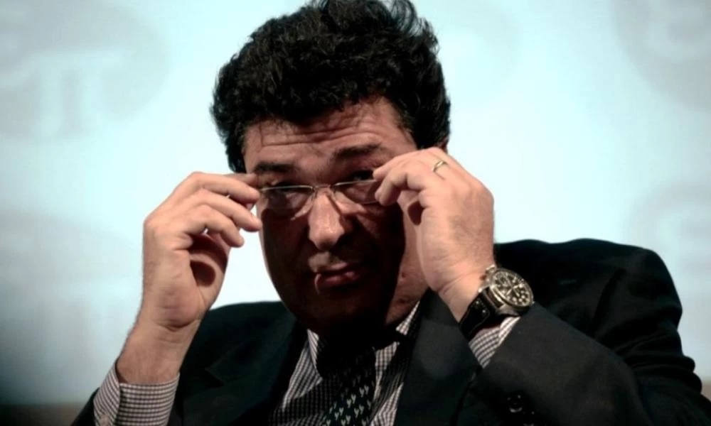 Αλέξης Παπαχελάς: Θύμα του κορωνοϊού και ο διευθυντής της Καθημερινής